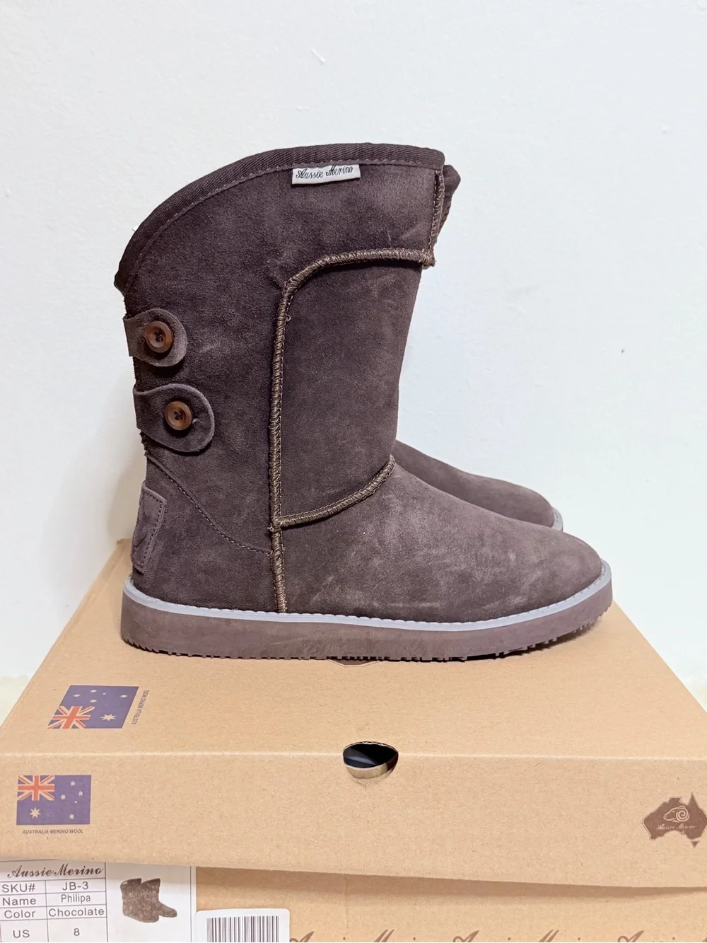 Aussie Merino Australia merino wool chocolate boot size 8 new with tags